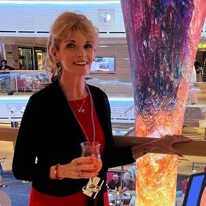 Meet your Posher, Jeanie